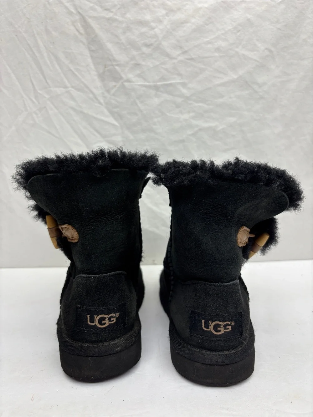UGG boots for toddler girl, SZ 9, box 72
